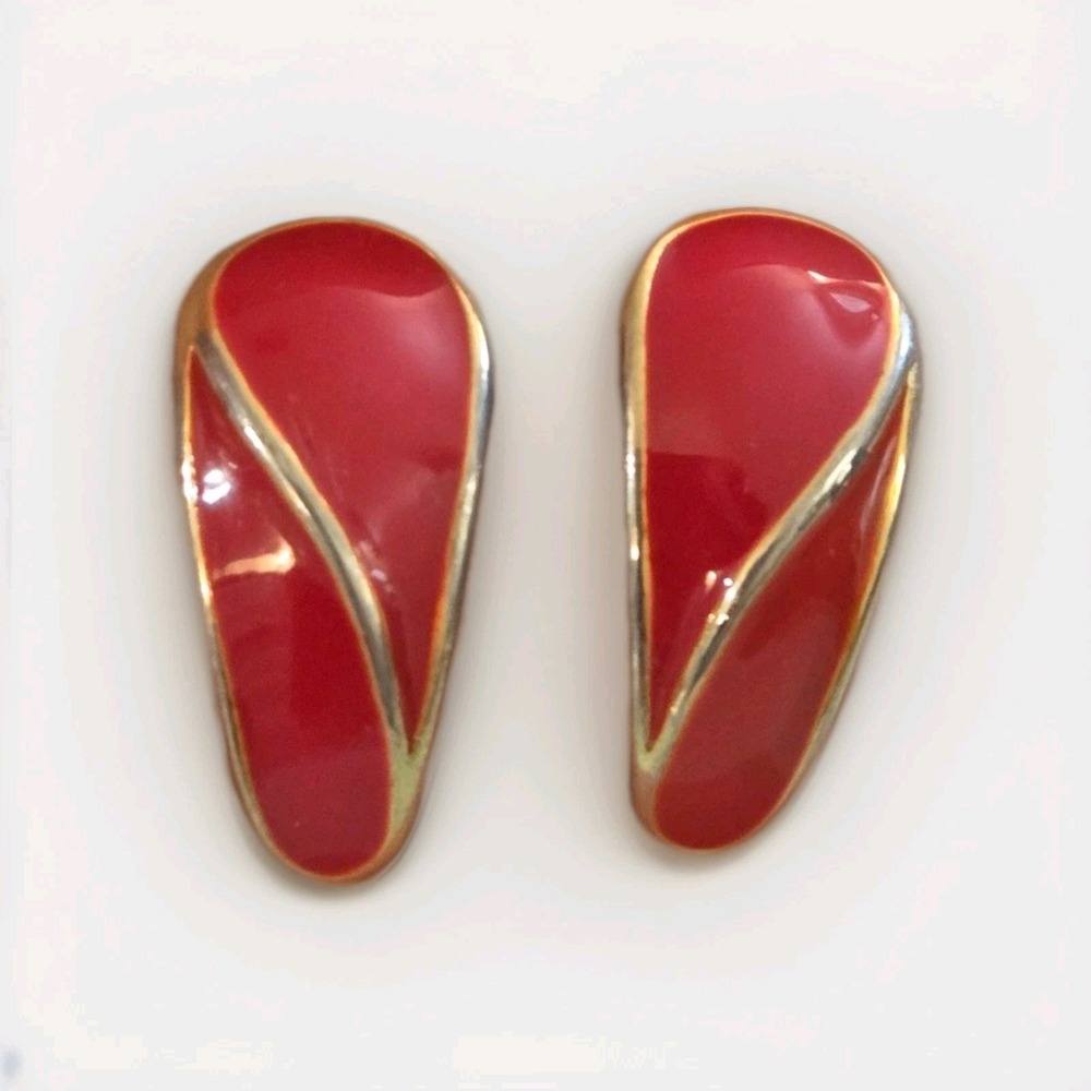 Trifari Red Enamel Gold Tone Earrings Clip On estate Find Vintage